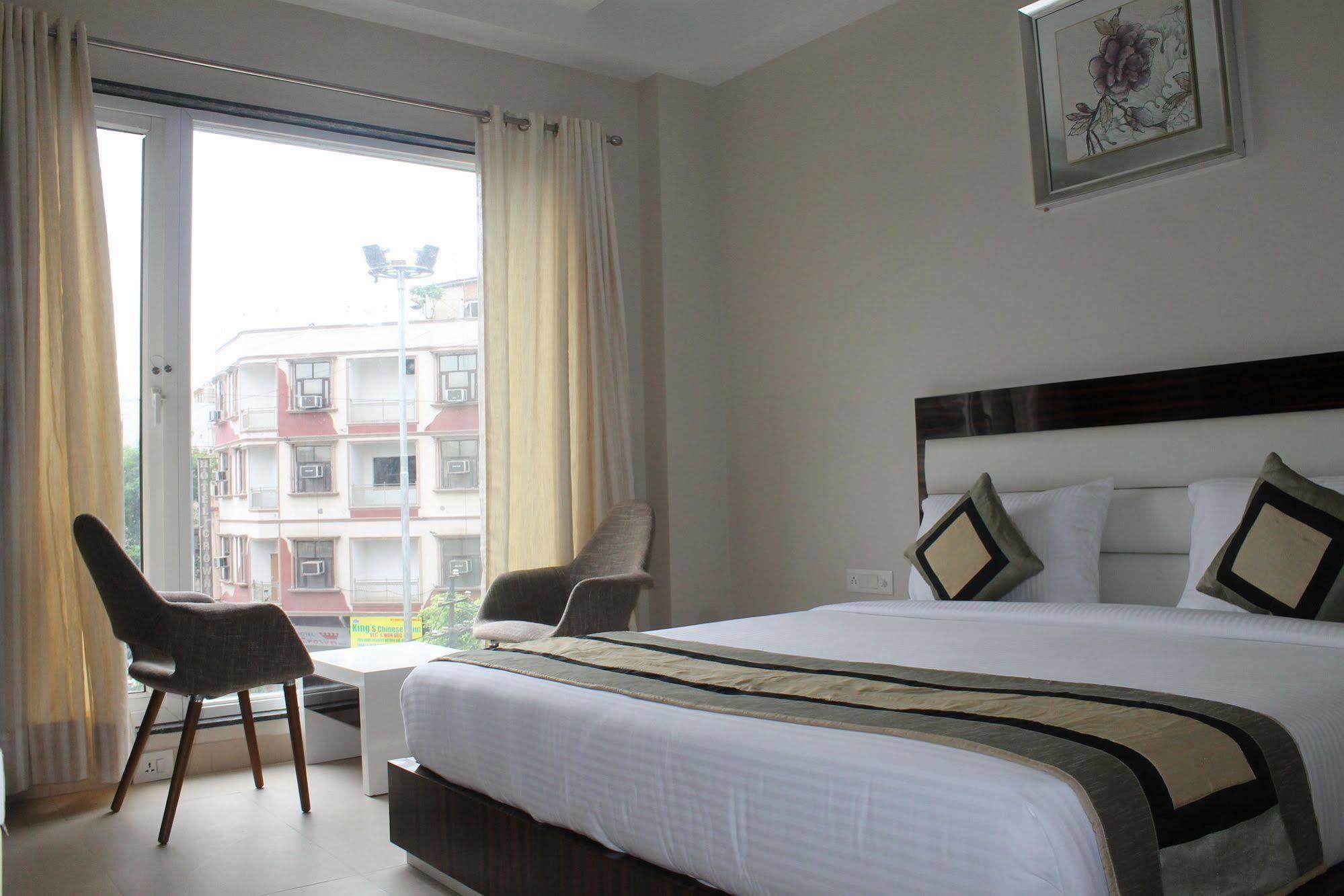 Hotel Gulnar Nové Dillí Pokoj fotografie